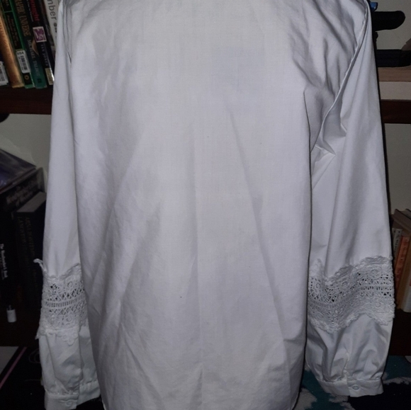 White button down - Picture 3 of 4